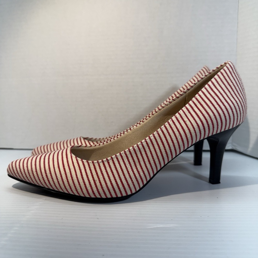 RARE! LifeStride Sevyn Pump Red White Stripes Soft Comfort Women's Sz 10M NWOT